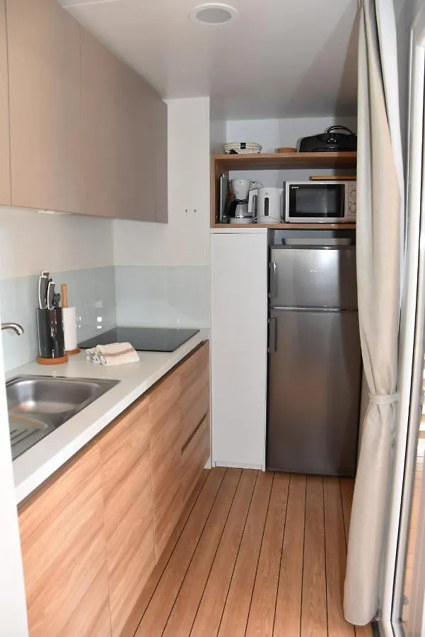 Mobile Home Biograd Na Moru Gapi House