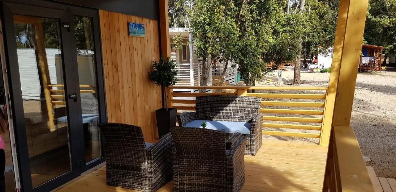 Mobile Home Biograd Na Moru Gapi House